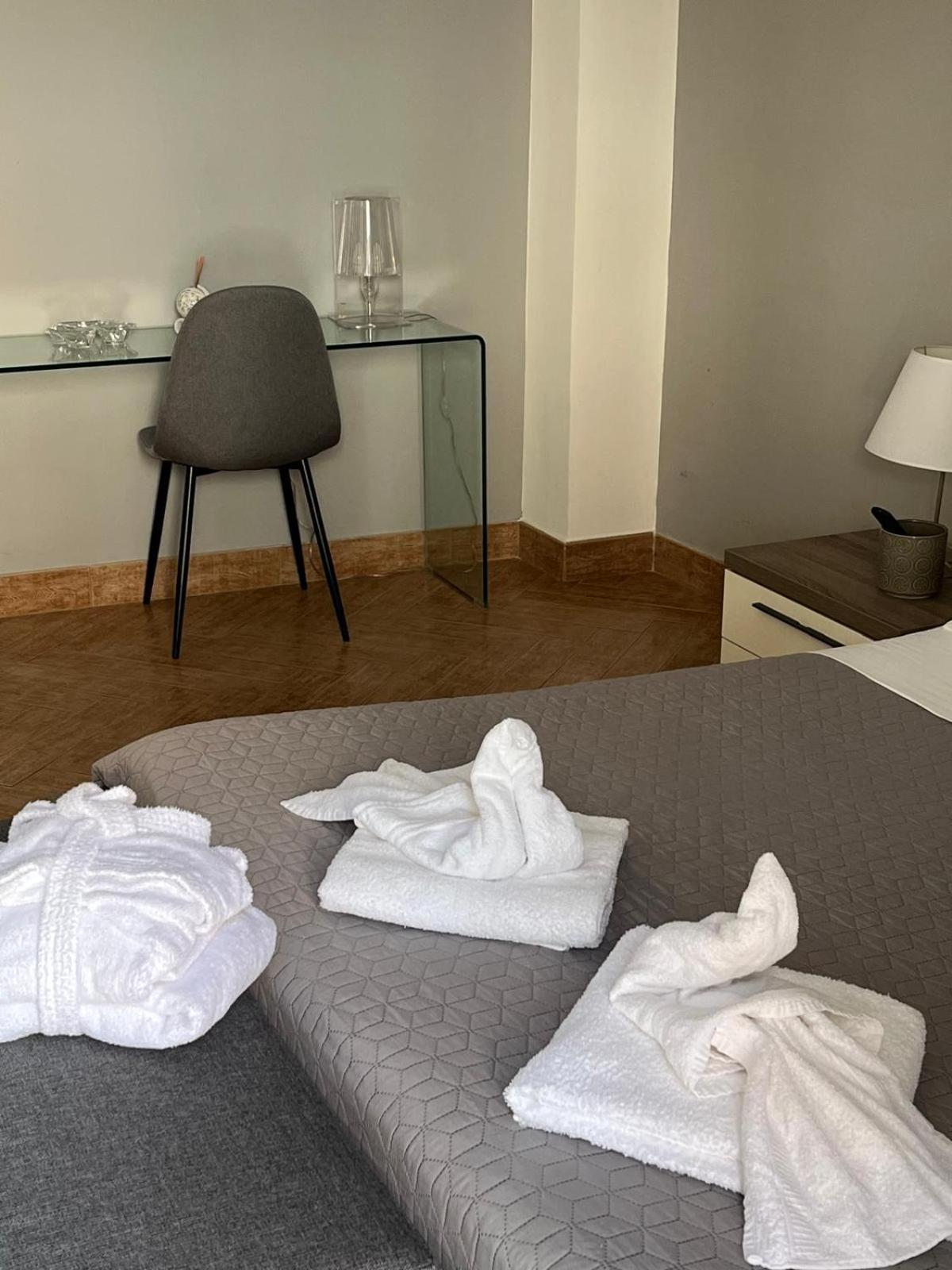 Lamezia Park Apartments Ламеция Терме Екстериор снимка